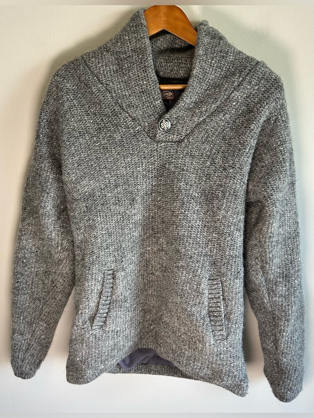 Kyber Outerwear Wool Pullover Sweater Size L Fleece Lined Gray Knit Shawl Collar